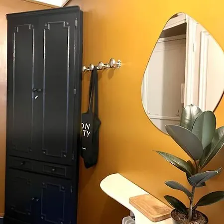 Daire Parishome! Double Balcony, Art & Designer Touches Paris